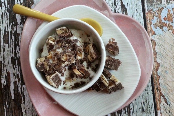 snickers vanilla greek yogurt