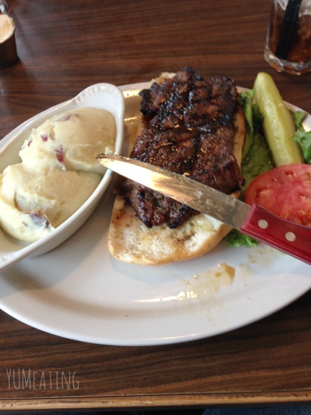 Lucky's Steakhouse - Clio, MI | YUM eating #foodreview