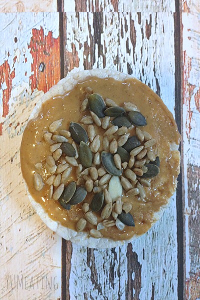 Quick Guide: How to Make Tasty Treats with Brown Rice Cakes #meatlessmonday | YUM eating