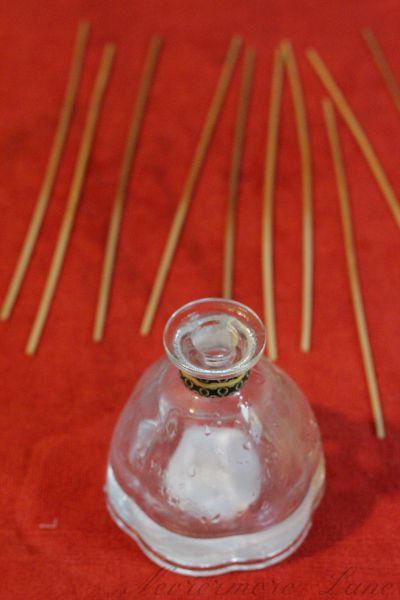 Essential Oils : Repurposing a Reed Diffuser #DIY | Nevermore Lane