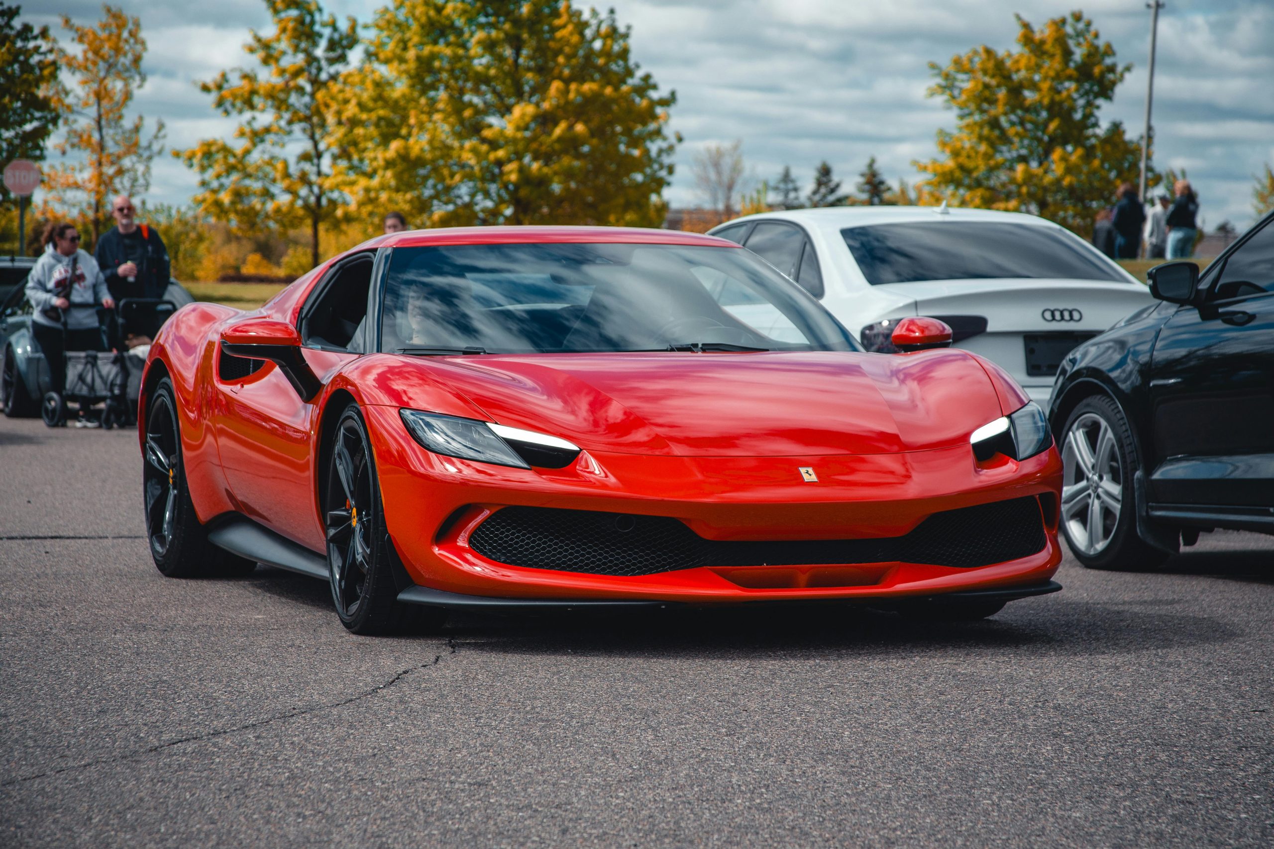 Why More Travelers Are Saying Yes to Luxury Car Rentals