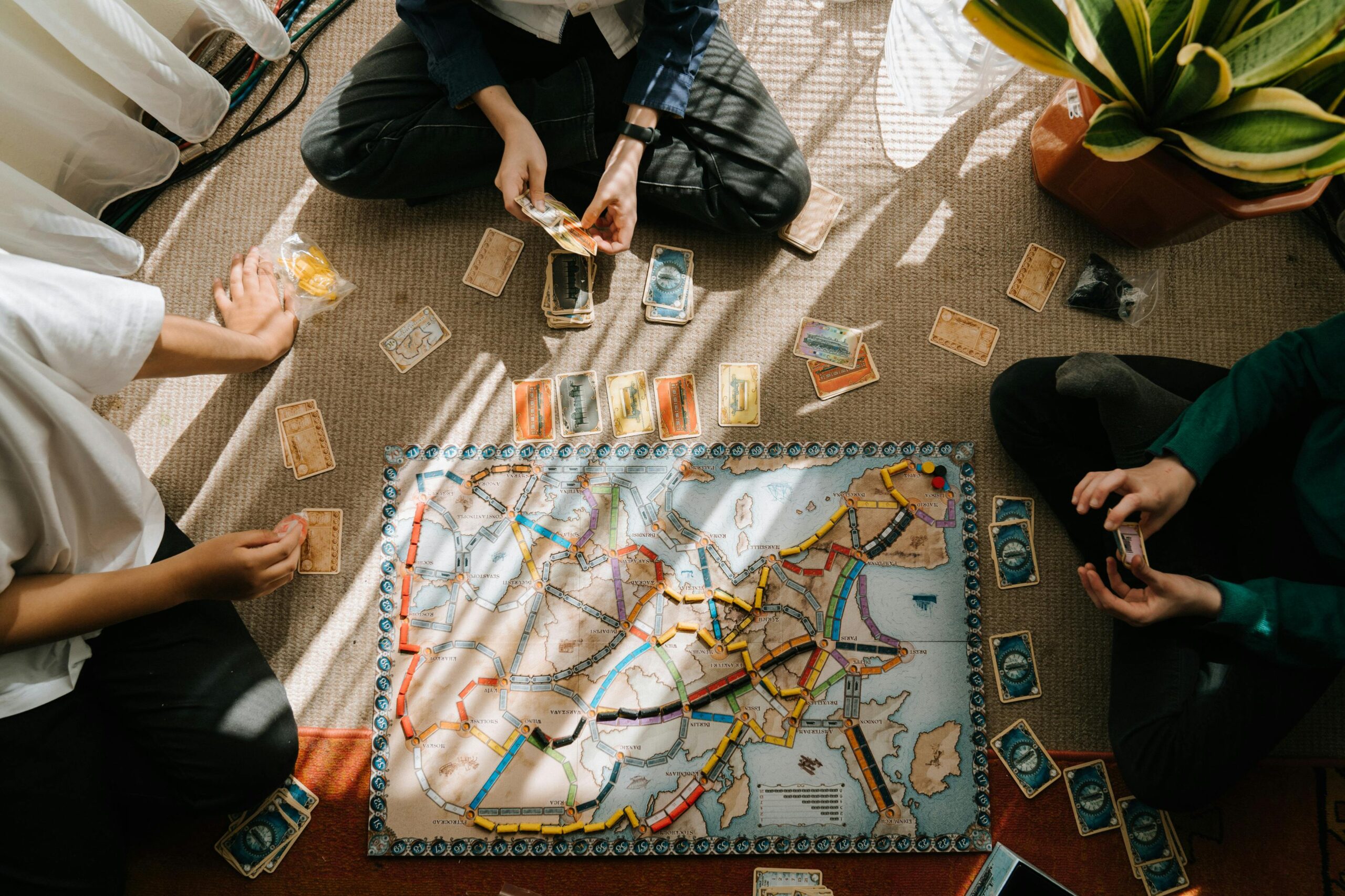 How Classic Table Games Create Magical Moments of Connection in Cozy Evenings
